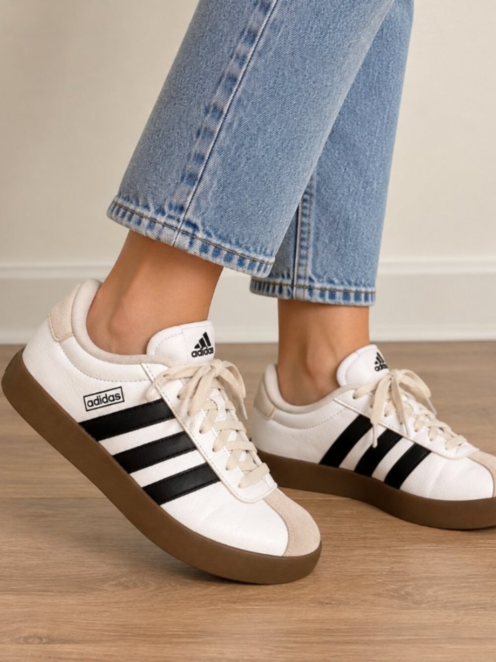 Adidas VL Court 3.0 Women’s Sneakers White Black Gum Size 7.5